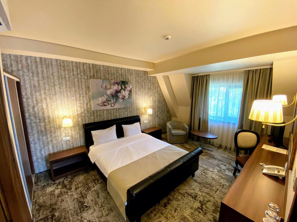 Hotel Arnia Ясси Екстер'єр фото