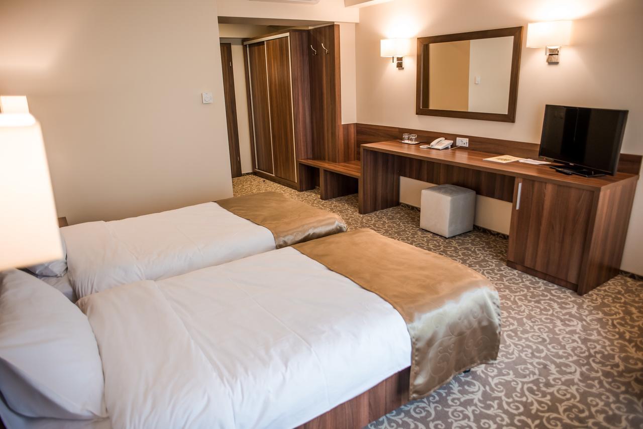 Hotel Arnia Ясси Екстер'єр фото