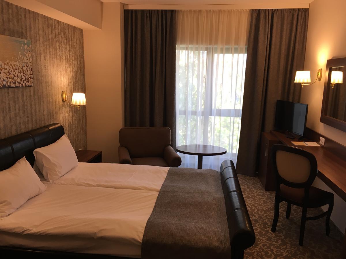 Hotel Arnia Ясси Екстер'єр фото