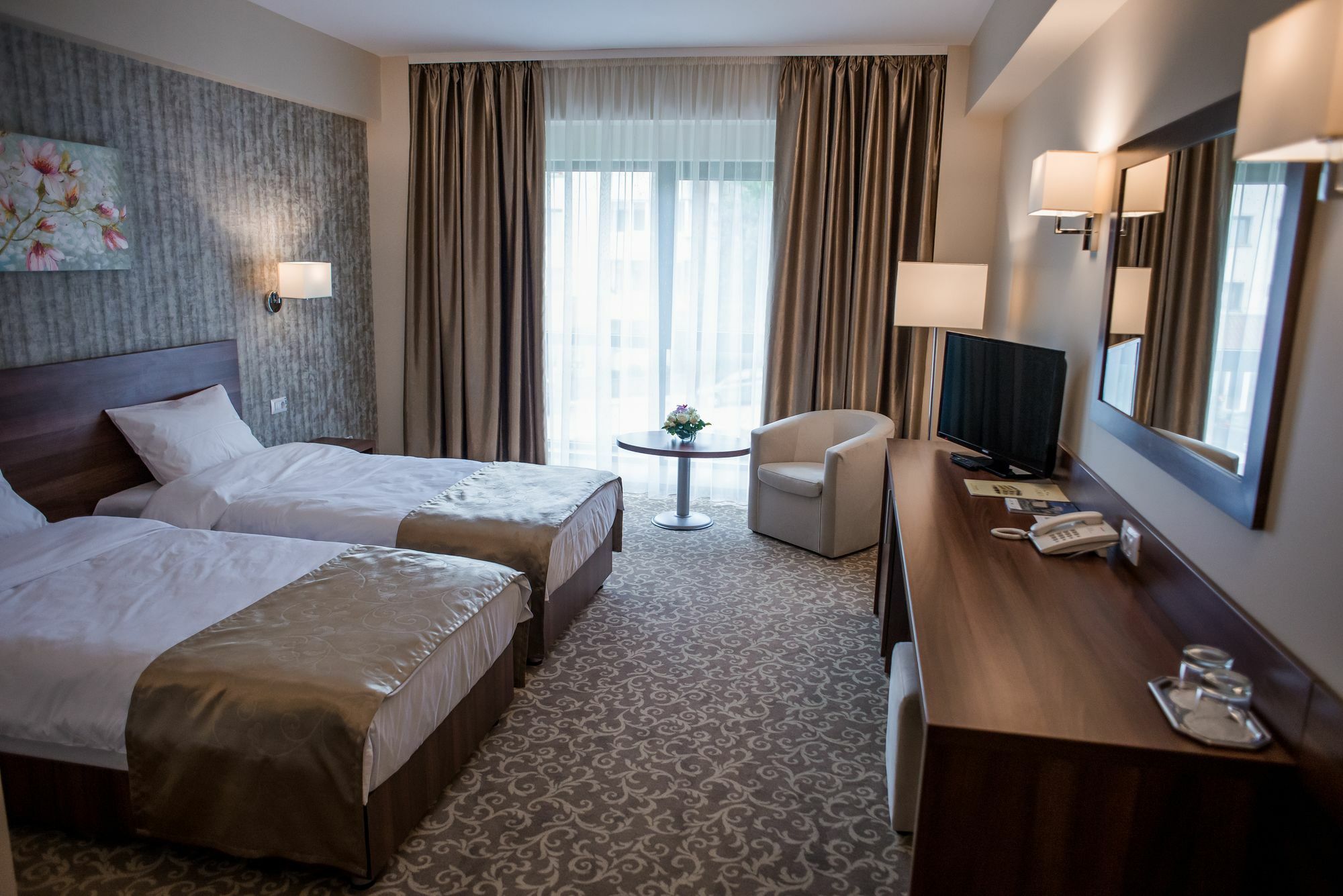 Hotel Arnia Ясси Екстер'єр фото