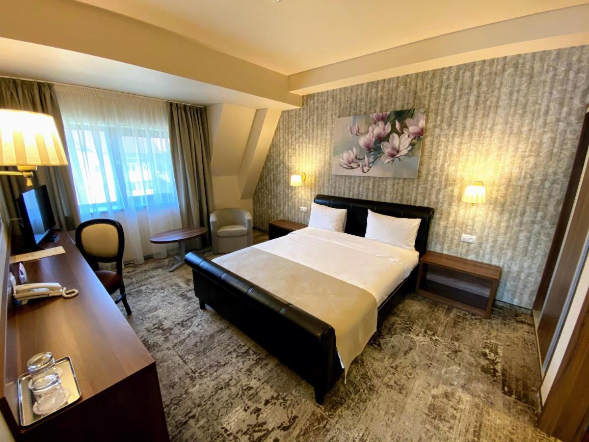 Hotel Arnia Ясси Екстер'єр фото